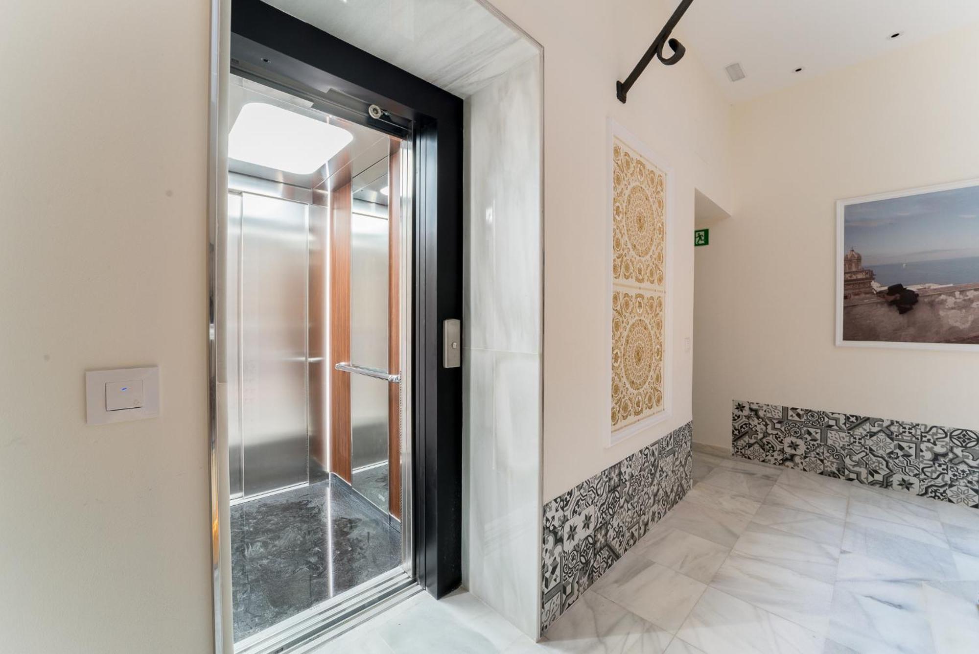 Fabio Catedral II Apartment Cadiz Bagian luar foto